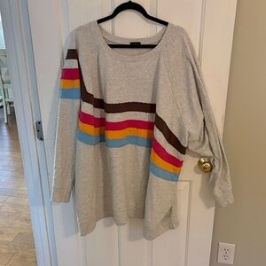 torrid light gray sweatshirt with crew neckline